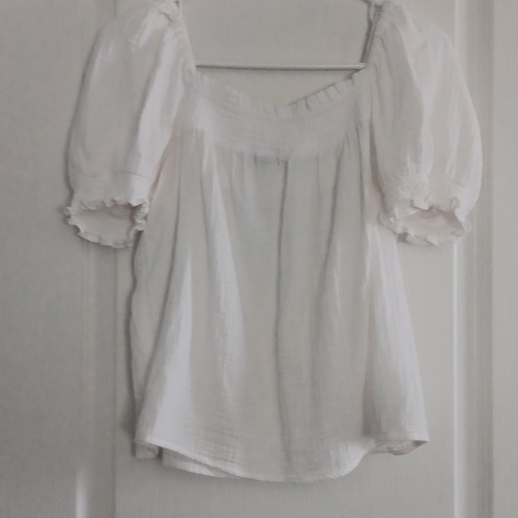 J. Crew Tops - J. Crew White Puff-Sleeve Peasant Blouse
